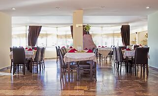 Green Gold Hotel