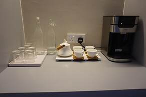 M+ Boutique Hotel