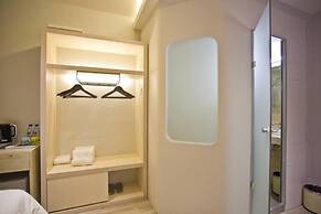 M+ Boutique Hotel