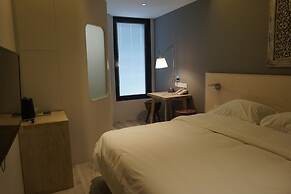 M+ Boutique Hotel