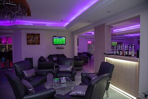Worood Al Safawa Villas & Suites