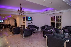 Worood Al Safawa Villas & Suites
