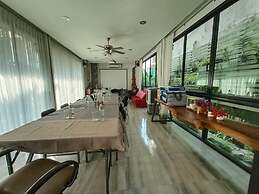 Anantaya Home Phare