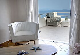 Blue Horizon Suites