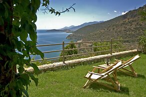 Blue Horizon Suites