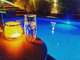 Blue Horizon Suites
