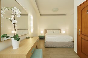 Blue Horizon Suites