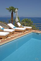 Blue Horizon Suites