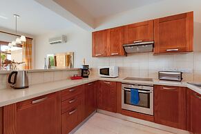 Aphrodite Hills Rentals – Junior Villas