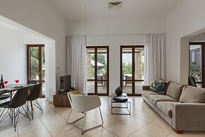 Aphrodite Hills Rentals – Superior Villas