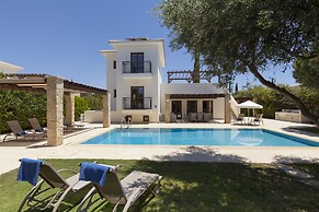 Aphrodite Hills Rentals – Superior Villas