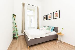CHILL Apartments