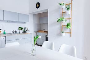 CHILL Apartments