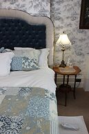 Rossington Hall