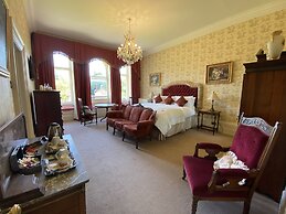 Rossington Hall
