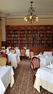 Rossington Hall