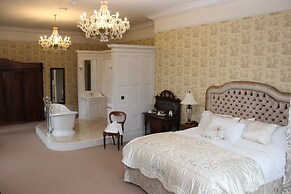Rossington Hall