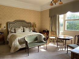 Rossington Hall