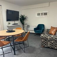 Apex Motorlodge - Adults Only