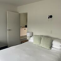 Apex Motorlodge - Adults Only