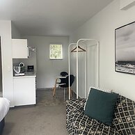 Apex Motorlodge - Adults Only