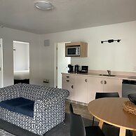 Apex Motorlodge - Adults Only