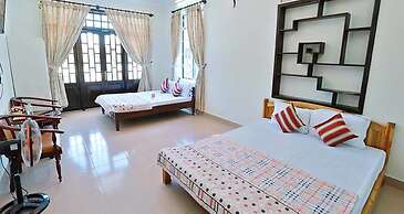 Rubis Hostel