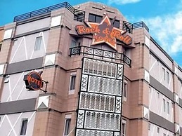 Rock & Roll Hotel