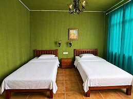 Yangshuo Eden Inn