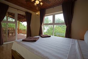 Mango Beach Resort