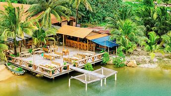 Mango Beach Resort