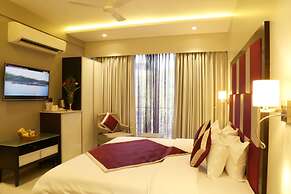 The Flora Grand