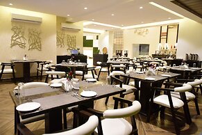 The Flora Grand