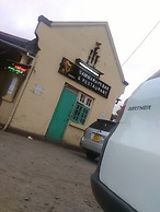 Sammarays Lodge