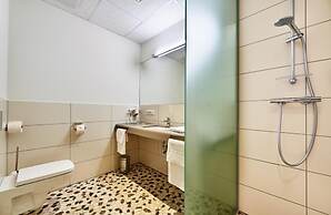 Hotel 2050