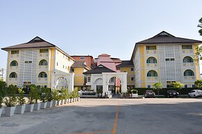 Hotel B