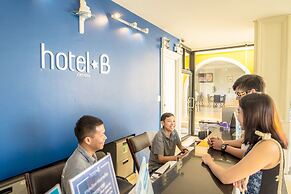 Hotel B