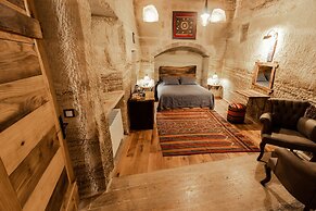 Sultan Cave Suites