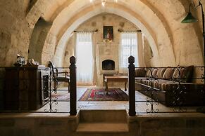 Sultan Cave Suites