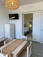 Agnadi Syros Beachfront Studios & Rooms