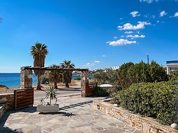 Agnadi Syros Beachfront Studios & Rooms