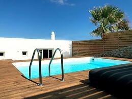 Dreambox Mykonos Suites and Mini Villas
