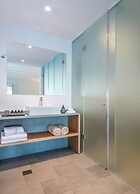 Dreambox Mykonos Suites and Mini Villas