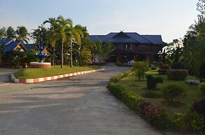 Suandarbporn Resort Mae Sot