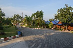 Suandarbporn Resort Mae Sot