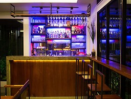 Baitong Hotel