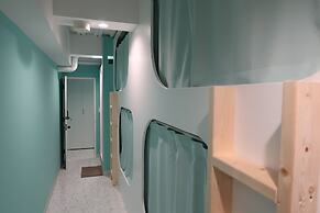 Picnic Hostel Osaka