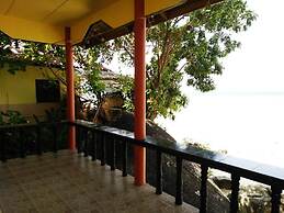 Golden Beach Resort