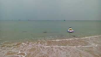 Golden Beach Resort