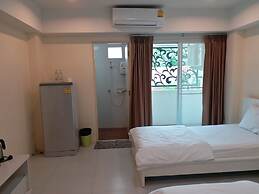 TongPrasit Place
